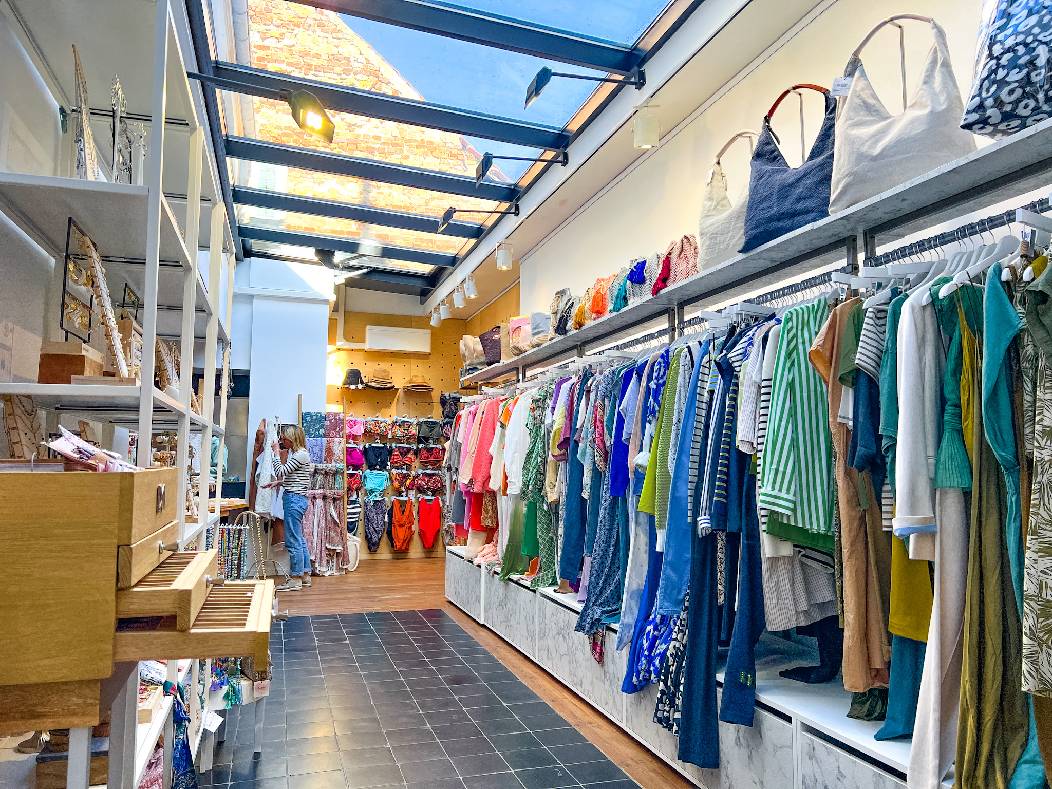 Le Voilier Bleu Wimereux Côte d'Opale concept store vêtements femmes hommes décoration maison beauté